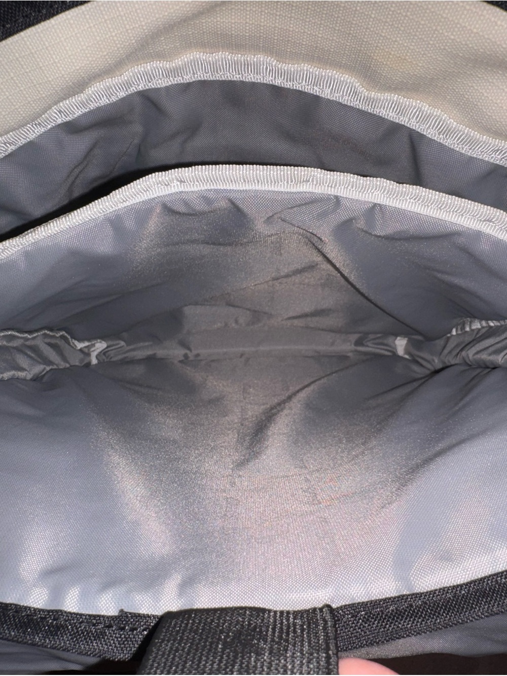 Eddie Bauer Gray & Black Crossbody Computer Bag EUC - Picture 12 of 16